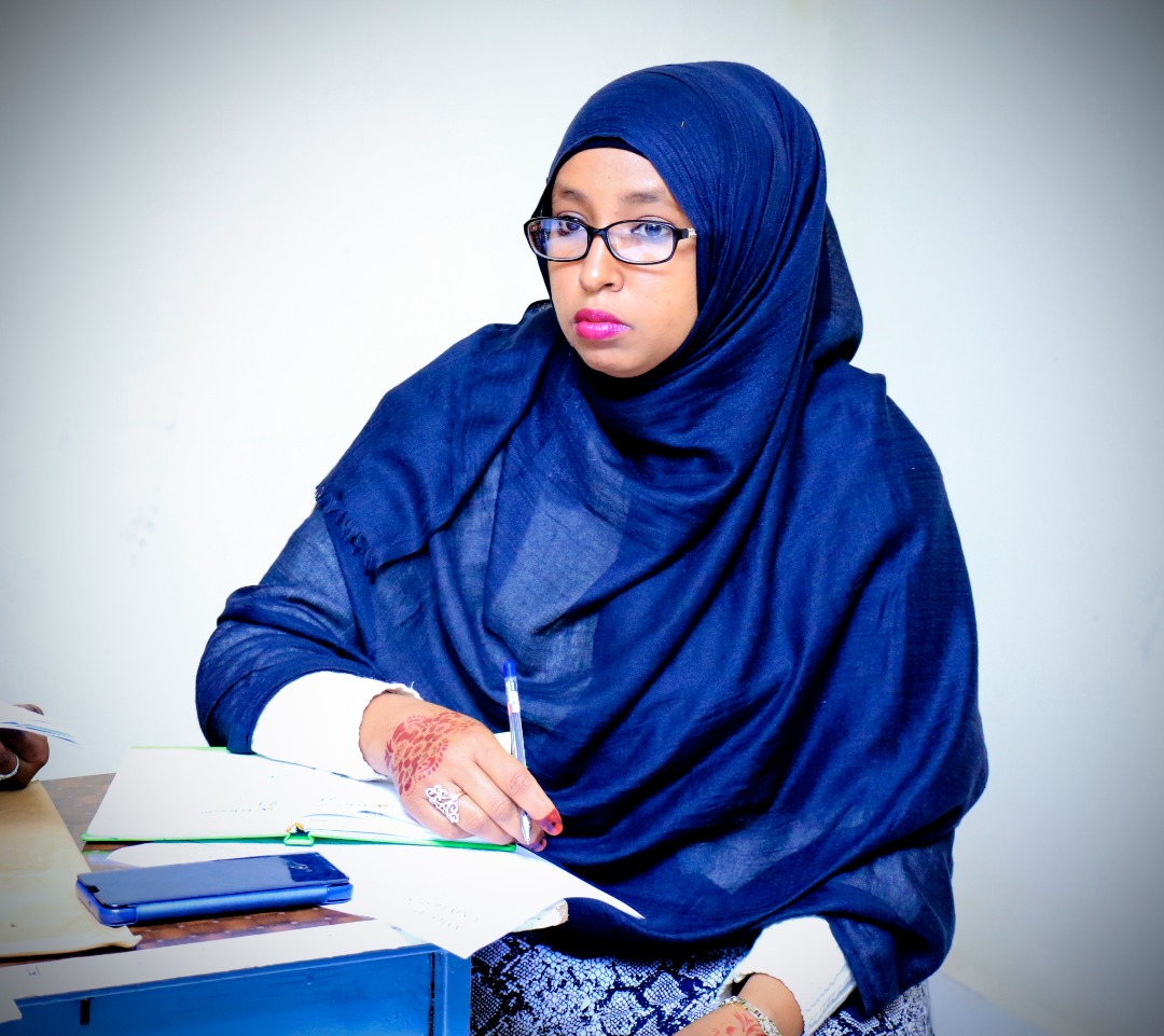 Saida Abdirahman Omar, Associate Dean, Amoud University School of Postgraduate Studies and Research (ASPGSR), Borama Campus, keenly followin events, at Amoud University School of Postgraduate Studies and Research (ASPGSR), during the Research Proposal Viva Voce conducted on Monday, January 27th, 2020 at Amoud University School of Postgraduate Studies and Research (ASPGSR), Borama Campus.